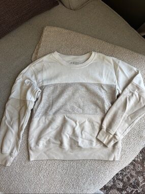 Abercrombie & Fitch Women’s Colorblock Crewneck Sweater - Cream and Taupe